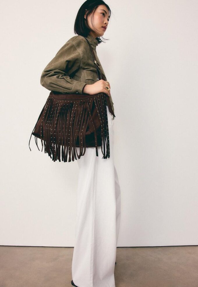 Soft-Touch skulderveske med frynser