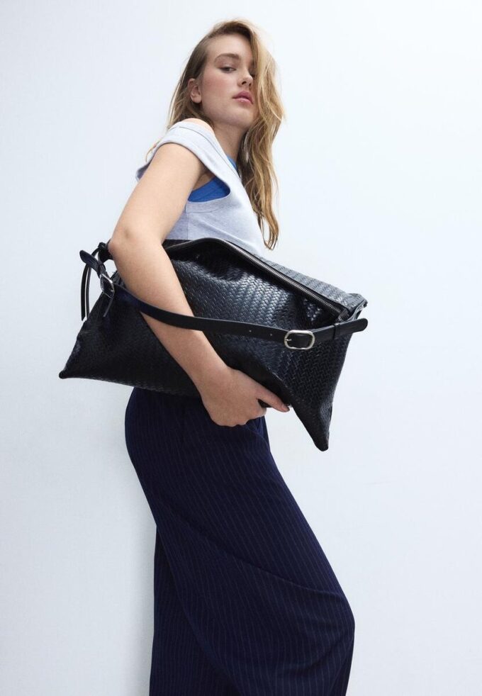 Soft-Touch skulderveske med glidelåser