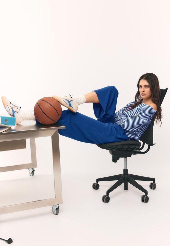 Soft-Touch-sweatshirt med bare skuldre