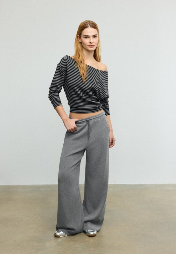 Soft-Touch-sweatshirt med bare skuldre