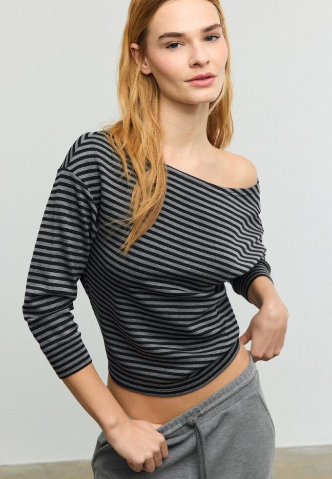 Soft-Touch-sweatshirt med bare skuldre