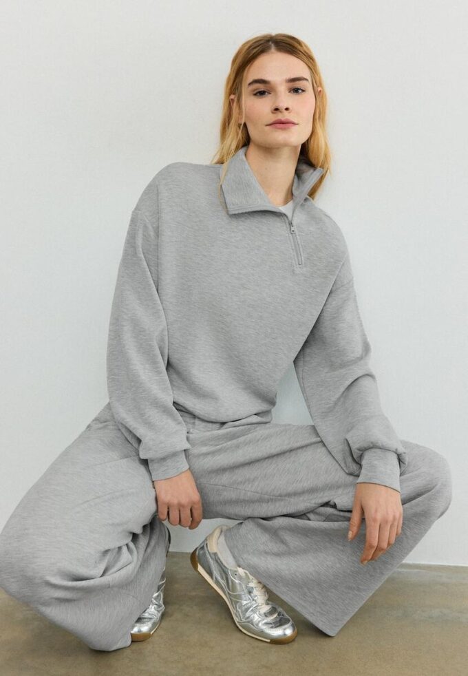 Soft-Touch-Sweatshirt med glidelås i siden