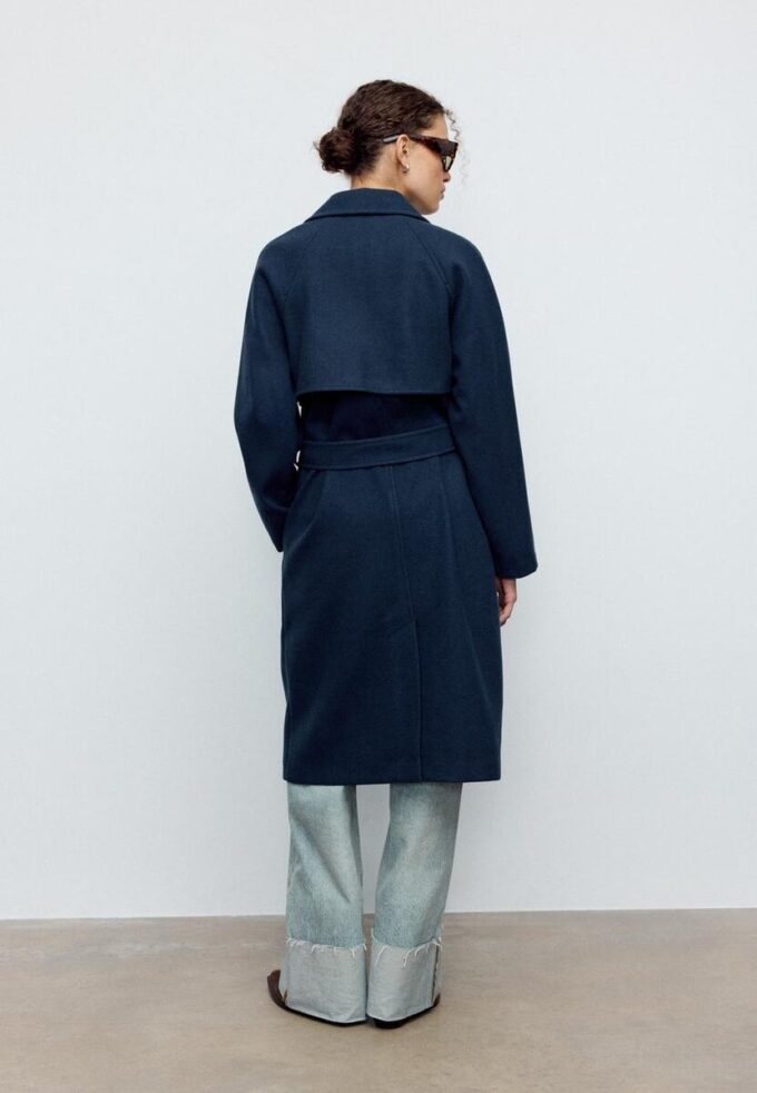 Soft-Touch trenchcoat