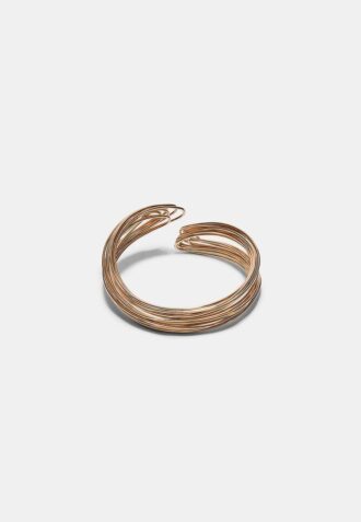 Stivt armbånd med metalltråder