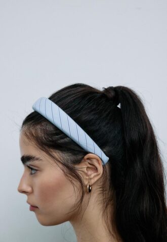 Stivt stripete hårbånd