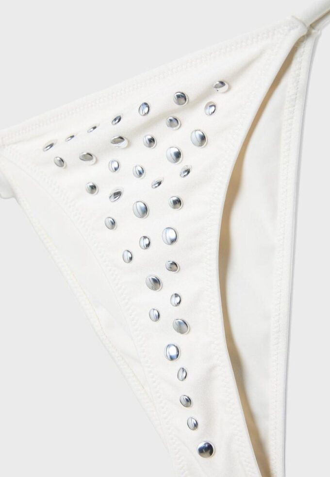 Stor brasiliansk bikinibukse med nitter