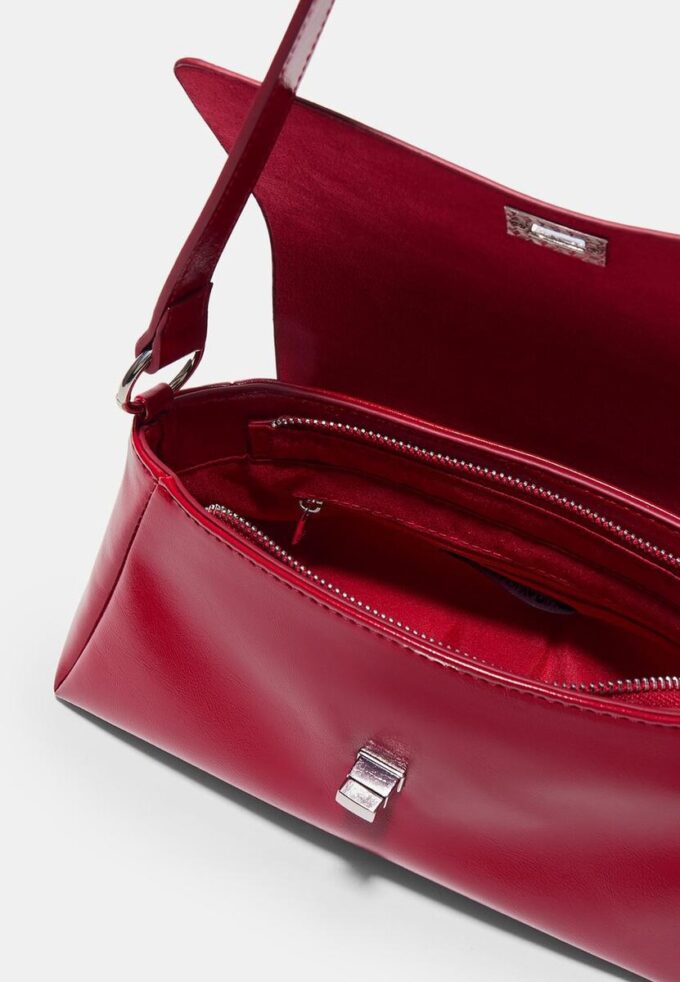 Stor rektangulær miniveske med klaff