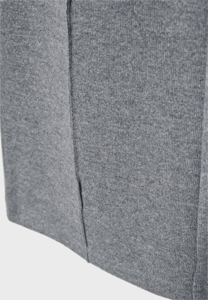 Strikkede bukser med sømdetaljer