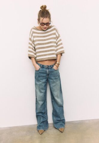 Strikkegenser med båthals