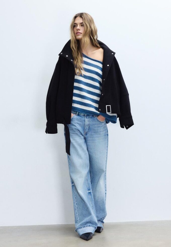 Strikkegenser med båthals