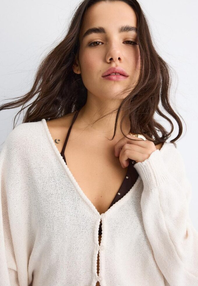 Strikkegenser med flaggermusermer