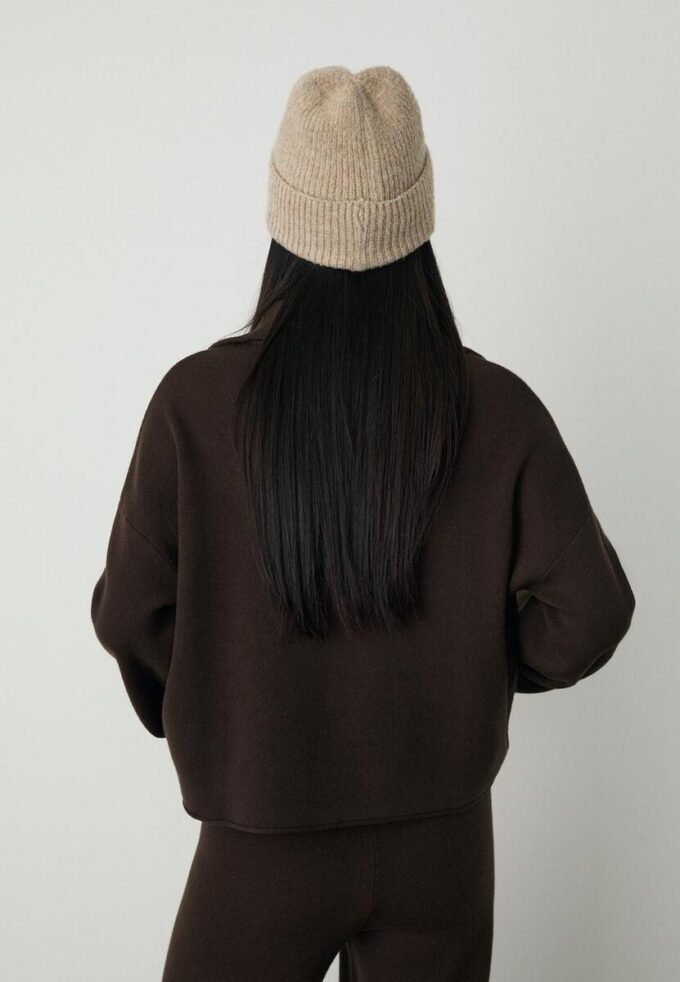 Strikkegenser med glidelås