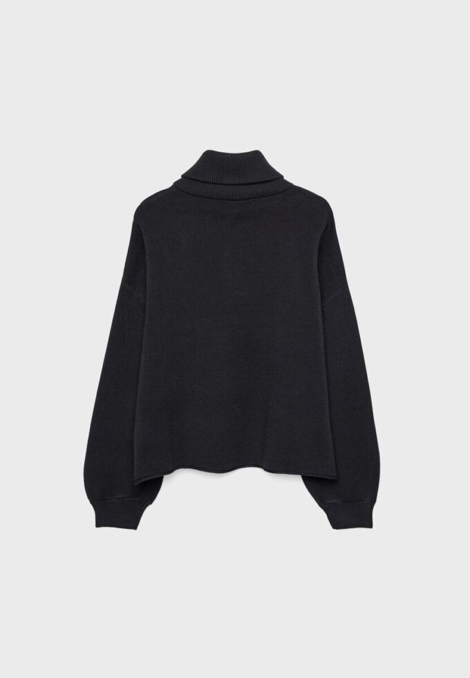 Strikkegenser med glidelås