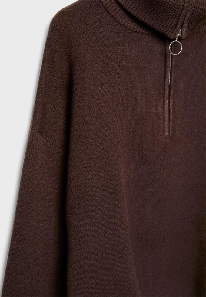 Strikkegenser med glidelås