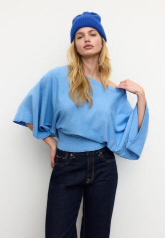 Strikkegenser med vide ermer