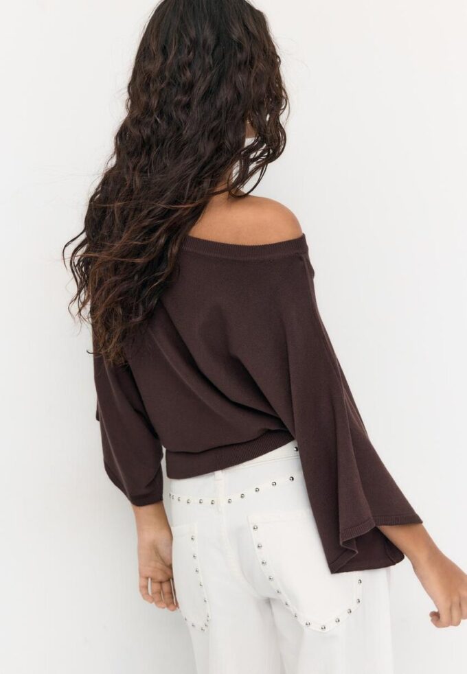 Strikkegenser med vide ermer