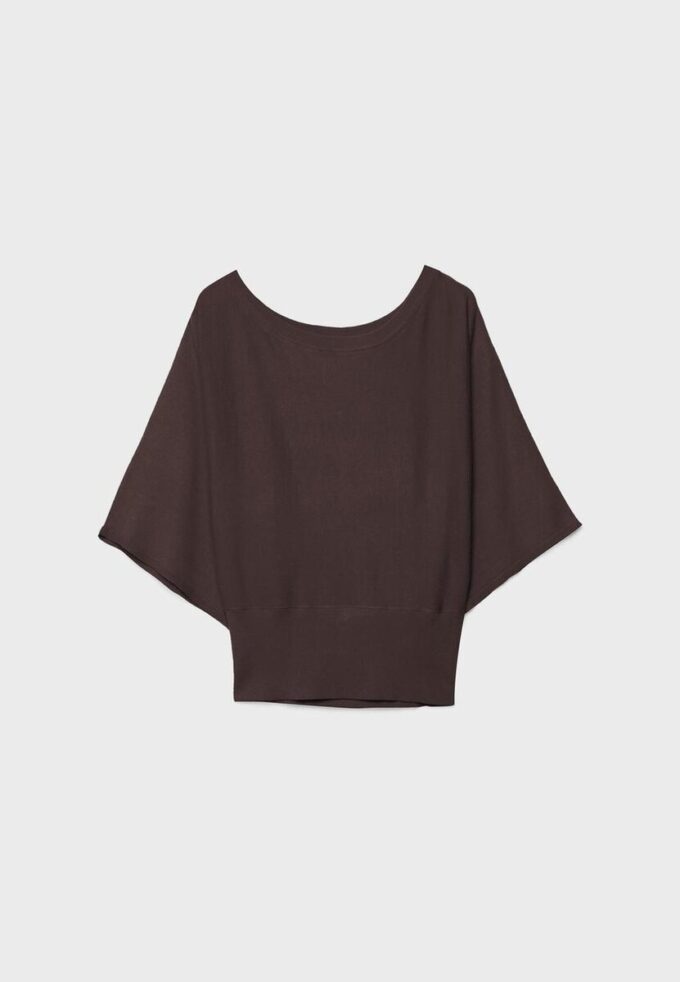 Strikkegenser med vide ermer