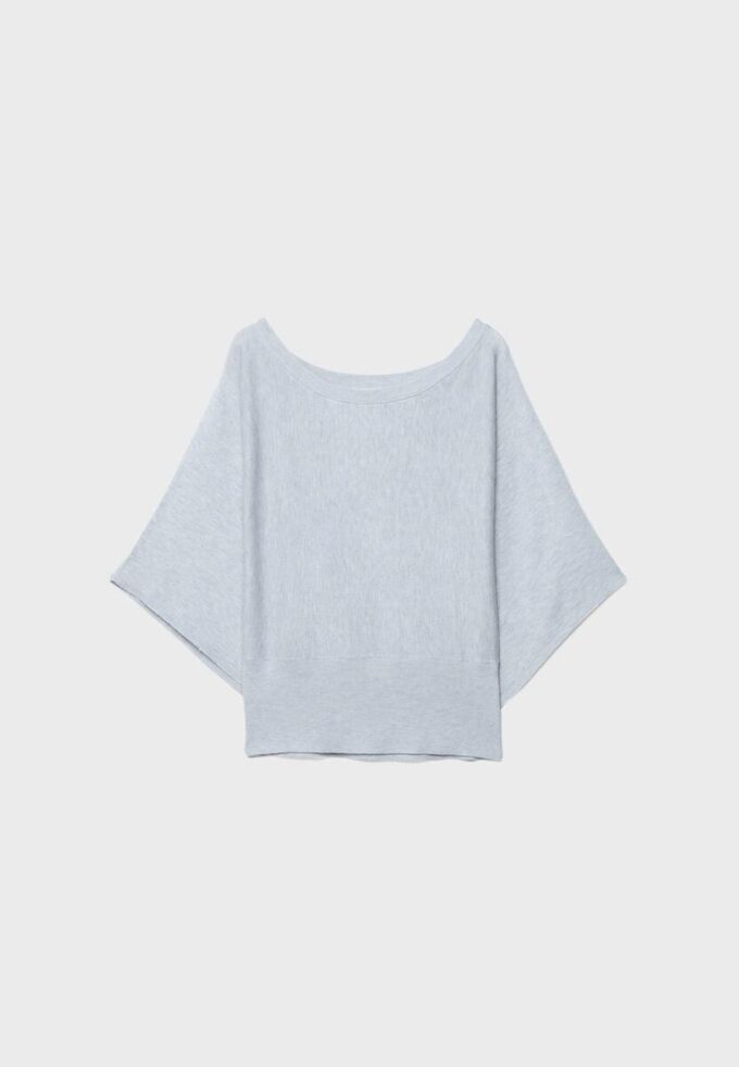 Strikkegenser med vide ermer