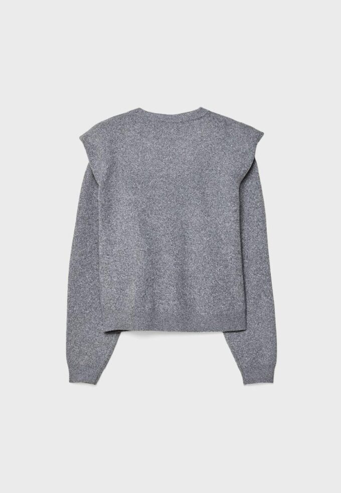 Strikket genser med polstrede skuldre