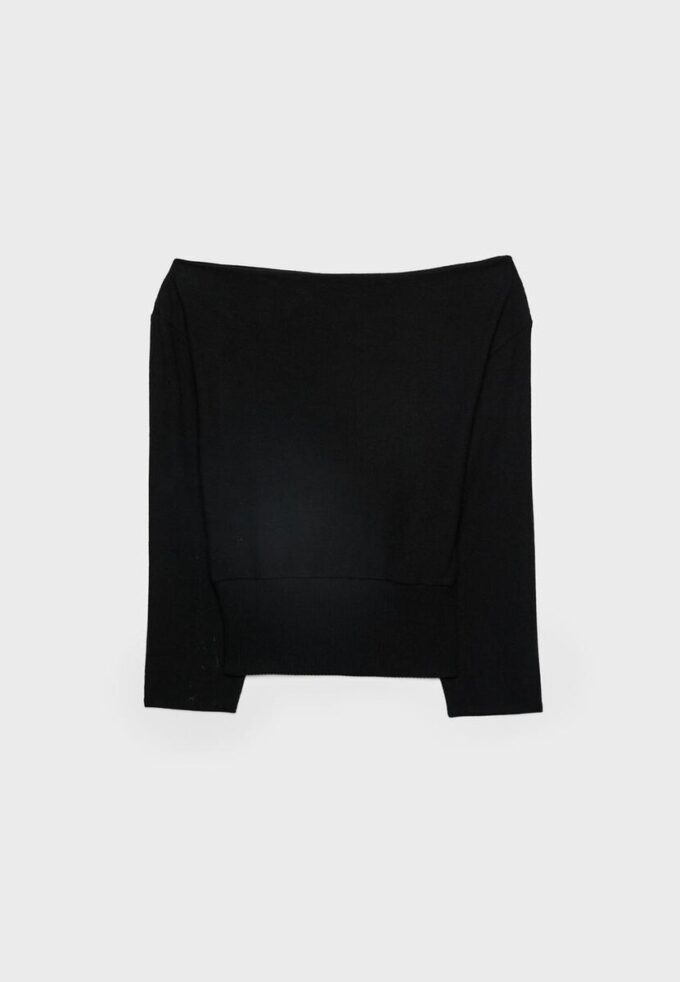 Strikket T-skjorte med båthals og belte