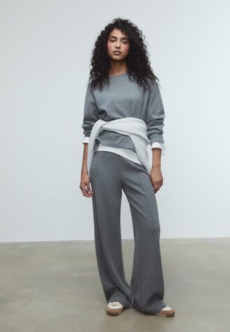 Strikket T-skjorte med rund hals