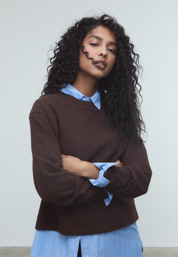 Strikket T-skjorte med rund hals