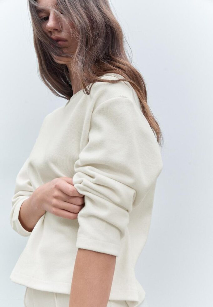 Strikket T-skjorte med rund hals