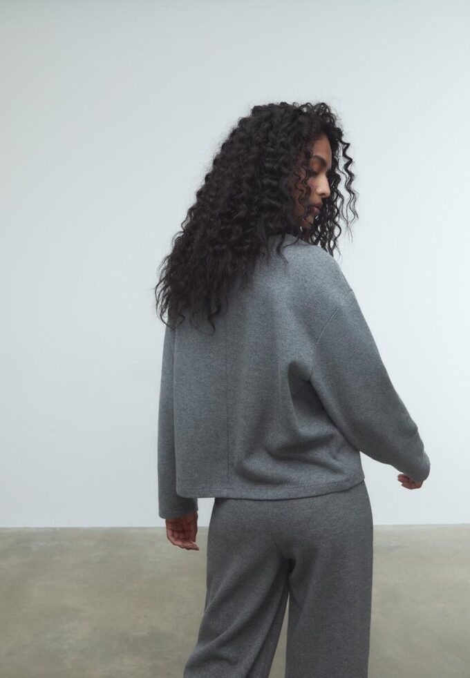 Strikket T-skjorte med rund hals