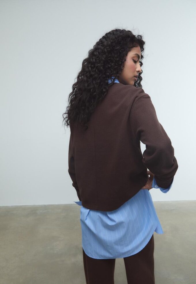 Strikket T-skjorte med rund hals