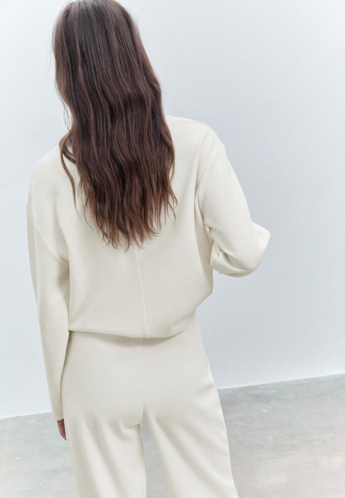 Strikket T-skjorte med rund hals