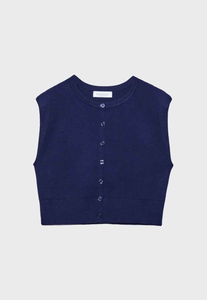 Strikket vest med polstrede skuldre