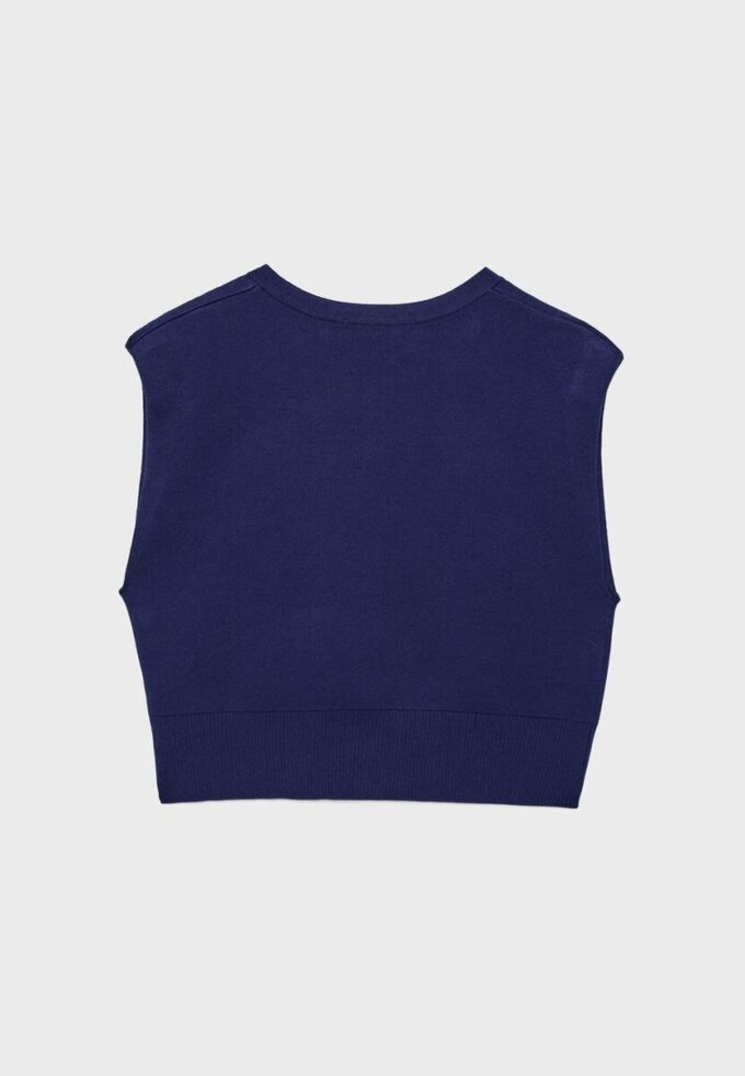 Strikket vest med polstrede skuldre