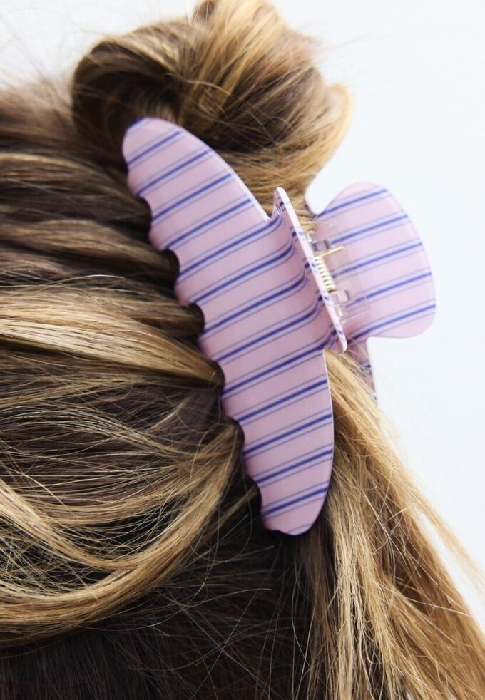 Stripet pelsclip