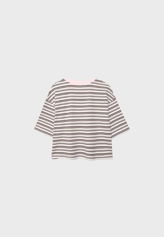 Stripet T-skjorte med korte ermer