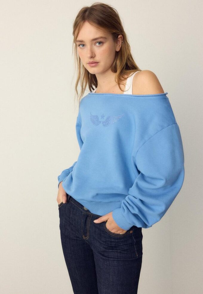 Sweatshirt med båthals og vinger med rhinestones