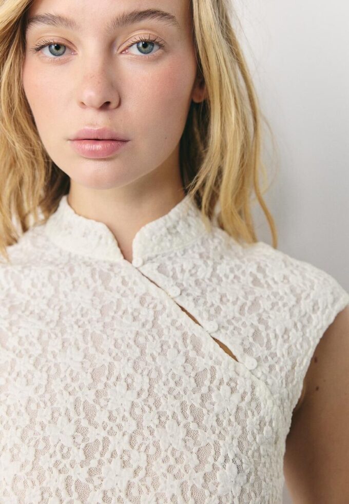 T-skjorte i Qipao-stil med blonder