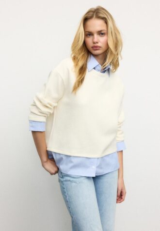 T-skjorte i to materialer