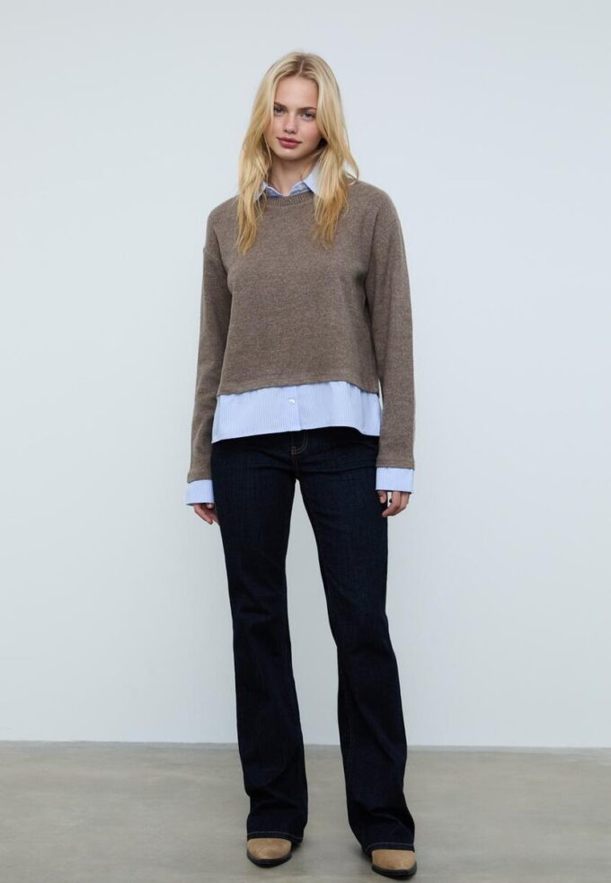 T-skjorte i to materialer