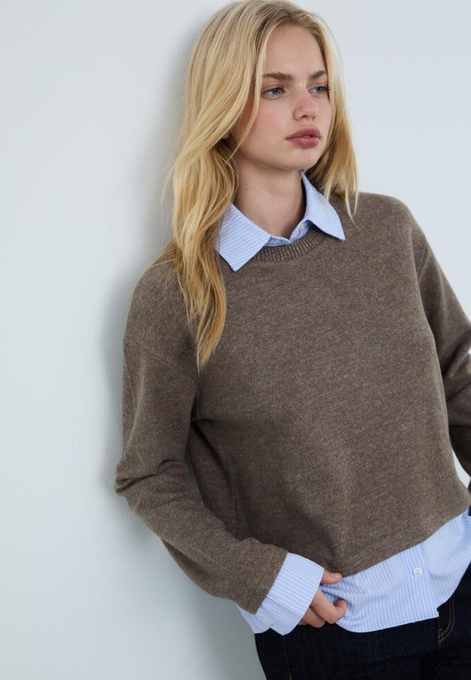 T-skjorte i to materialer