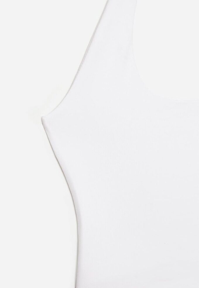 T-skjorte med halterneck