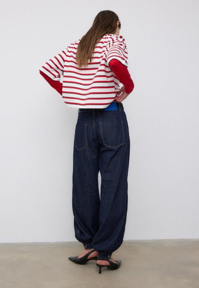 T-skjorte med kort erme og mønstret design