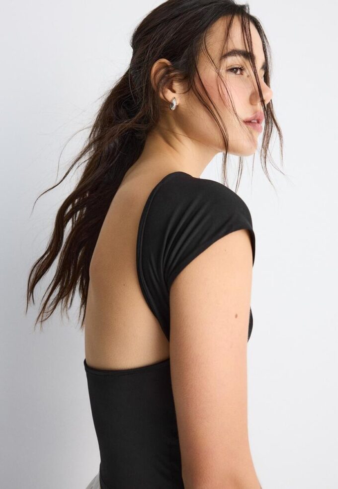 T-skjorte med åpen rygg