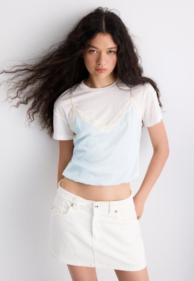 T-skjorte med to lag og camisole