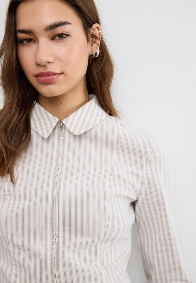 Tettsittende bengalin-skjorte med dobbel glidelås