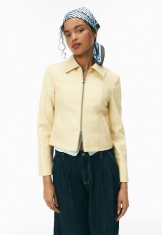 Tettsittende jakke i skinnimitasjon