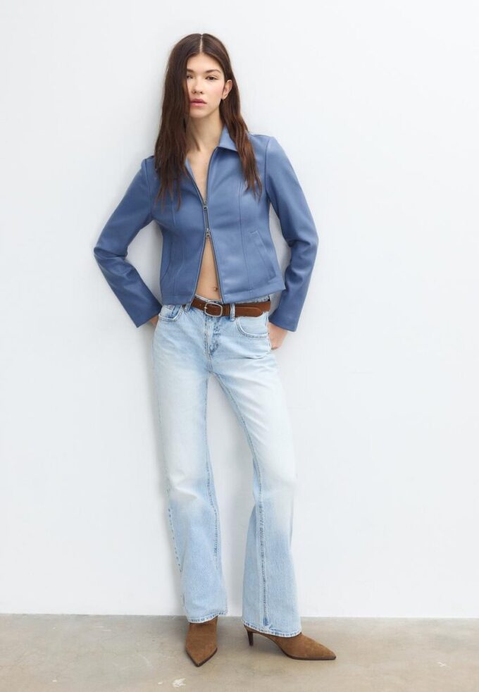 Tettsittende jakke i skinnimitasjon