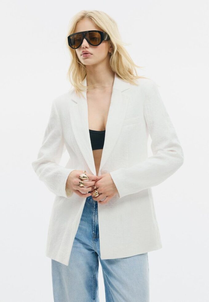 Tettsittende rustikk blazer