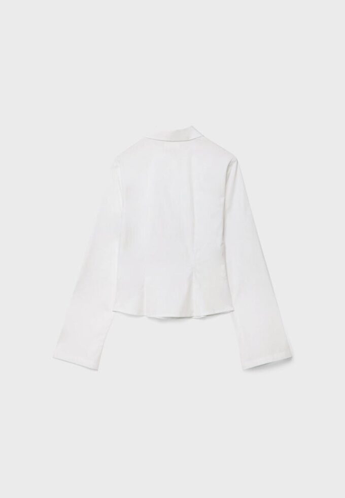 Tettsittende skjorte