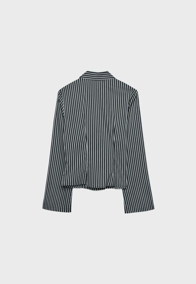 Tettsittende skjorte