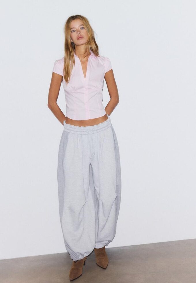 Tettsittende skjorte med korte ermer